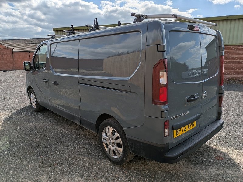 Nissan 2.0 dCi 30 Tekna Panel Van 5dr Diesel Manual L2 H1 Euro 6 (s/s) (110 ps)