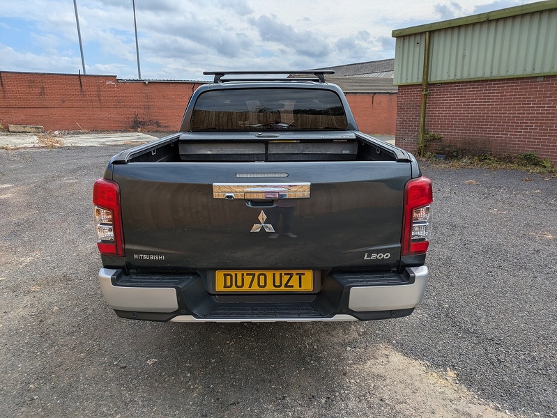 Mitsubishi L200 2.2 DI-D DC Barbarian X Auto 4WD Euro 6 (s/s) 4dr