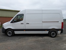 2.0 315 CDI Progressive Panel Van 5dr Diesel Manual FWD L2 H2 Euro 6 (s/s) (150 ps)