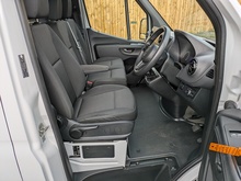 2.0 315 CDI Progressive Panel Van 5dr Diesel Manual FWD L2 H2 Euro 6 (s/s) (150 ps)