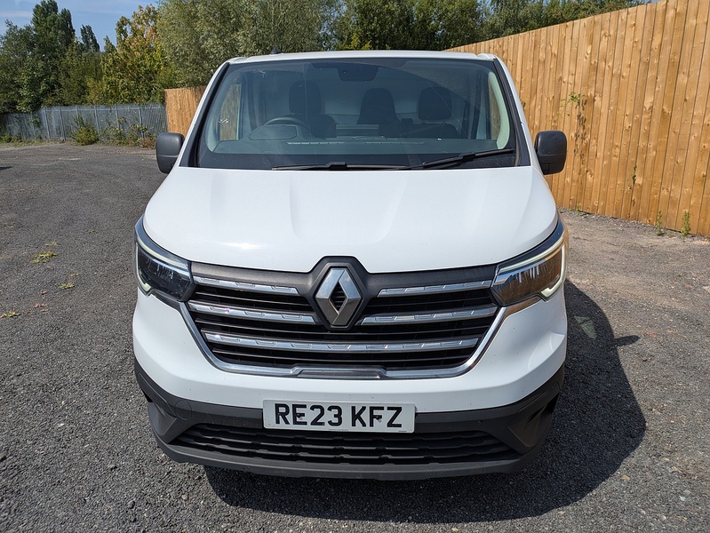 Renault 2.0 dCi Blue SL28 Business+ Panel Van 5dr Diesel Manual L1 H1 Euro 6 (s/s) (130 ps)