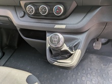2.0 dCi Blue SL28 Business+ Panel Van 5dr Diesel Manual L1 H1 Euro 6 (s/s) (130 ps)