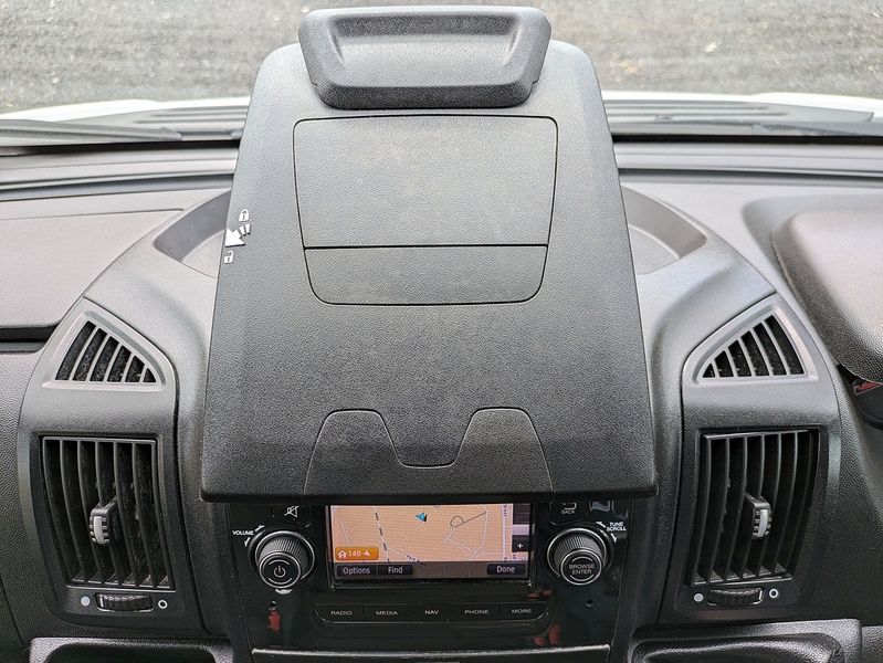 Citroen 2.2 BlueHDi 35 Enterprise Panel Van 5dr Diesel Manual L2 High Roof Euro 6 (s/s) (140 ps)