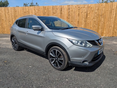 Nissan 1.5 dCi Tekna SUV 5dr Diesel Manual 2WD Euro 5 (s/s) (110 ps)