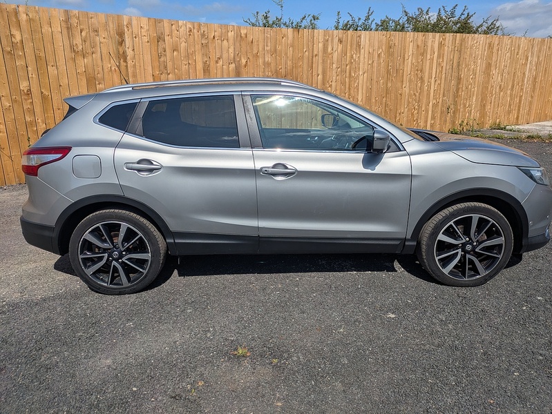 Nissan 1.5 dCi Tekna SUV 5dr Diesel Manual 2WD Euro 5 (s/s) (110 ps)