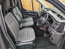 2.0 320 EcoBlue Limited Crew Van Double Cab 5dr Diesel Manual L2 H1 Euro 6 (s/s) (185 ps)