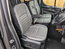 2.0 320 EcoBlue Limited Crew Van Double Cab 5dr Diesel Manual L2 H1 Euro 6 (s/s) (185 ps)