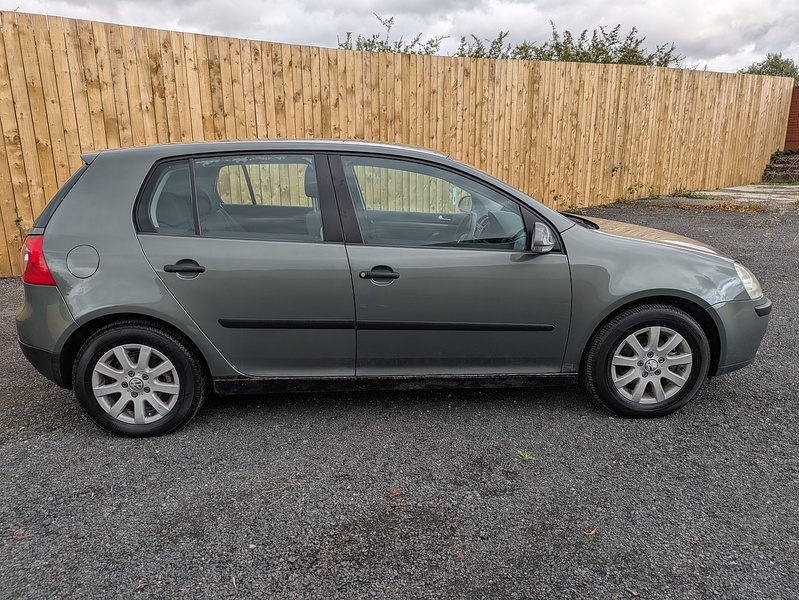 Volkswagen 1.9 TDI SE Hatchback 5dr Diesel Manual (143 g/km, 103 bhp)