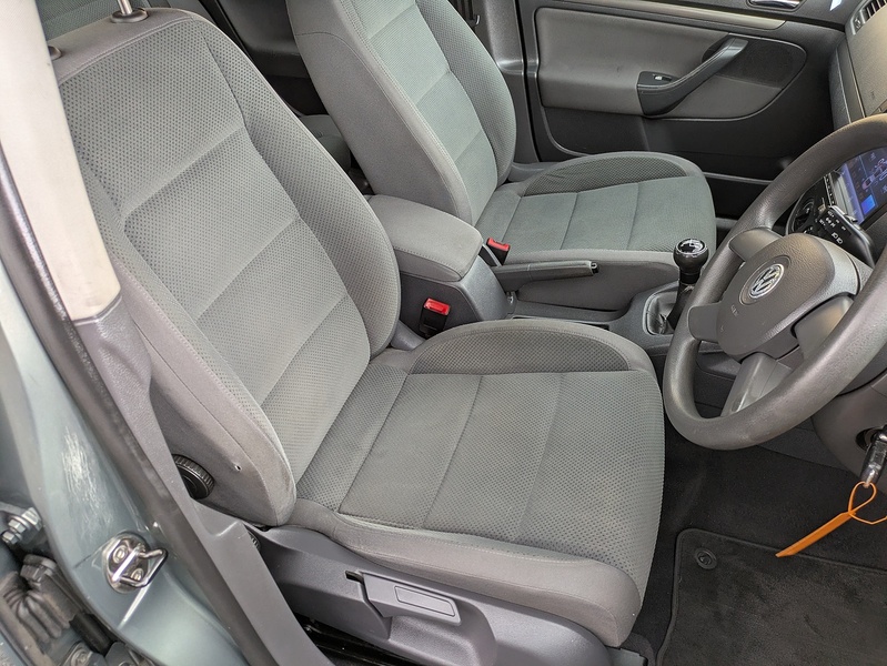 Volkswagen 1.9 TDI SE Hatchback 5dr Diesel Manual (143 g/km, 103 bhp)