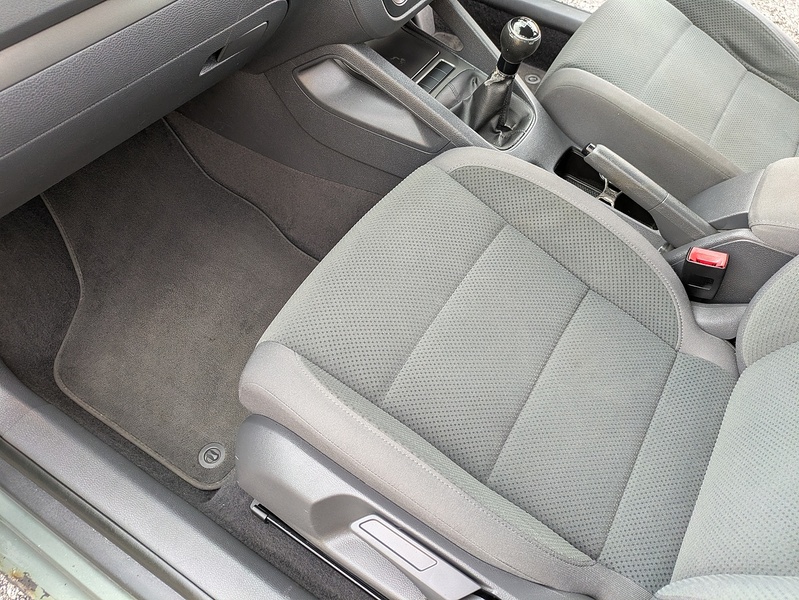 Volkswagen 1.9 TDI SE Hatchback 5dr Diesel Manual (143 g/km, 103 bhp)