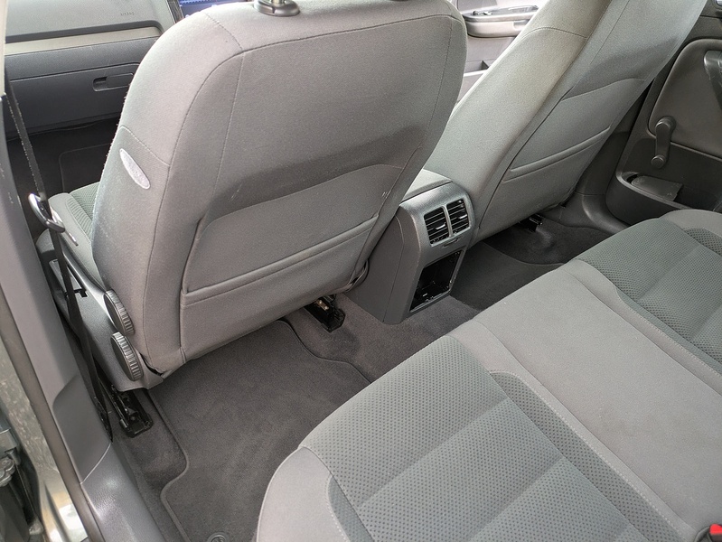 Volkswagen 1.9 TDI SE Hatchback 5dr Diesel Manual (143 g/km, 103 bhp)