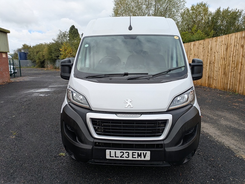 Peugeot 2.2 BlueHDi 335 Professional Premium + Panel Van 5dr Diesel Manual L2 H2 Euro 6 (s/s) (140 ps)