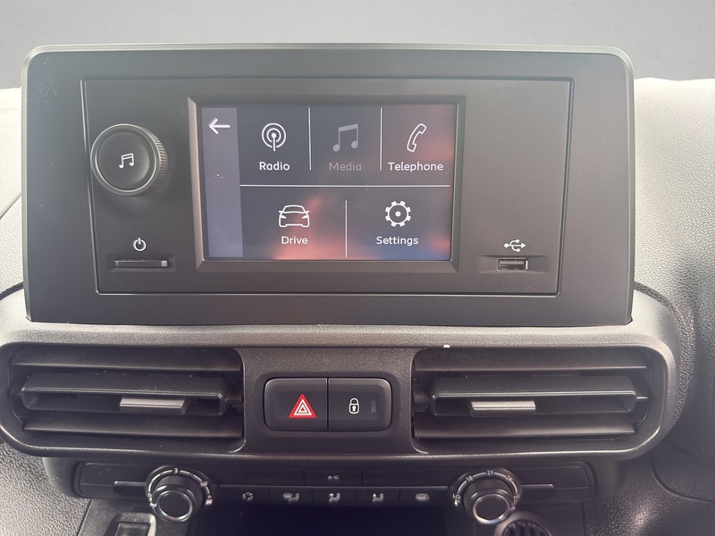Vauxhall Combo Electric 2300 50kWh Dynamic Auto L1 H1 5dr (7.4kW Charger)