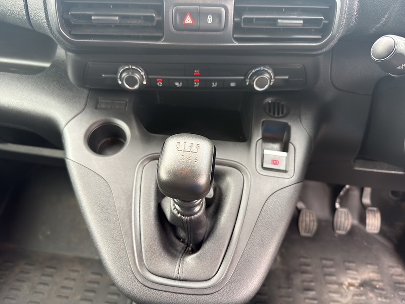 Peugeot Partner 1.5 BlueHDi 1000 Professional Premium + Standard Panel Van SWB Euro 6 (s/s) 5dr