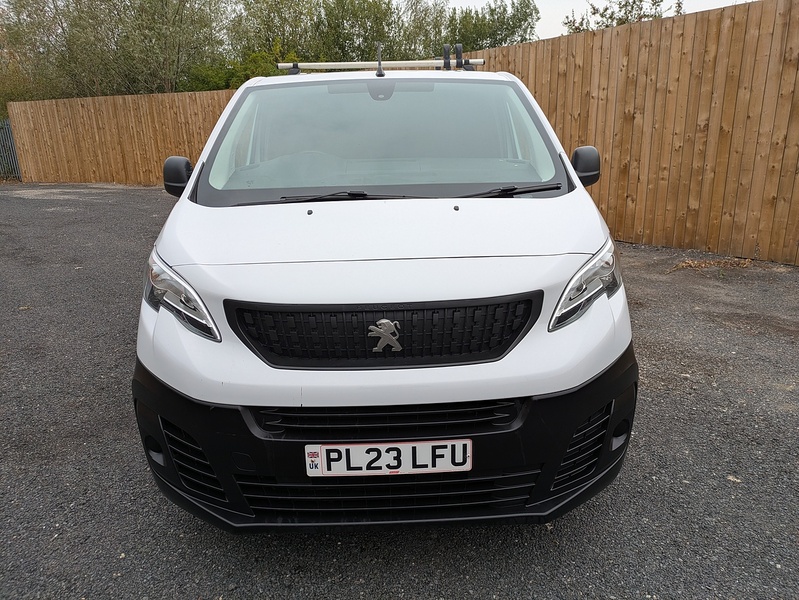 Peugeot 1.5 BlueHDi 1000 Professional Premium + Standard Panel Van 6dr Diesel Manual MWB Euro 6 (s/s) (100 bhp)