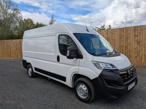 Vauxhall 2.2 CDTi 3500 BiTurbo Dynamic Panel Van 5dr Diesel Manual FWD L2 H2 Euro 6 (s/s) (140 ps)