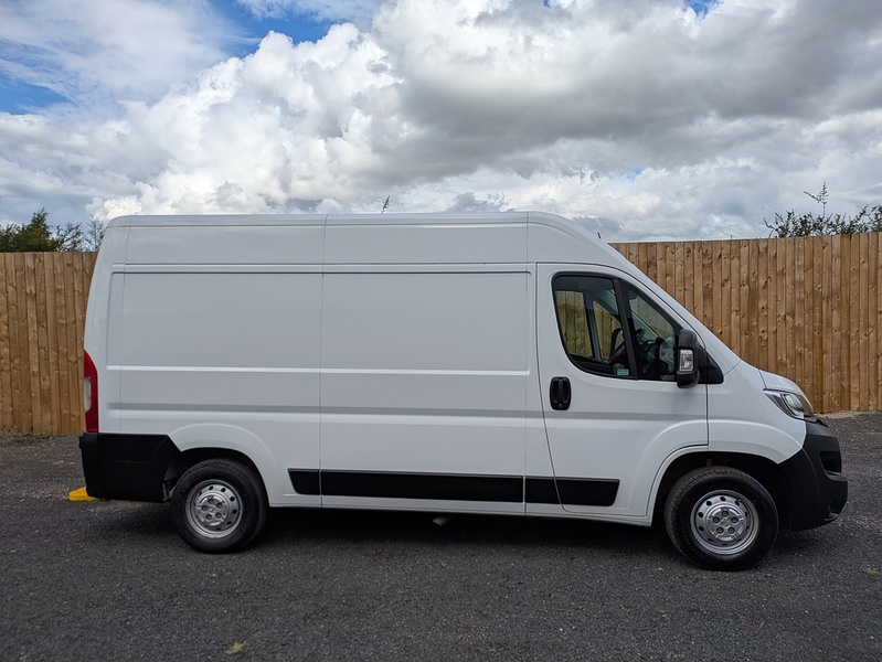 Vauxhall 2.2 CDTi 3500 BiTurbo Dynamic Panel Van 5dr Diesel Manual FWD L2 H2 Euro 6 (s/s) (140 ps)