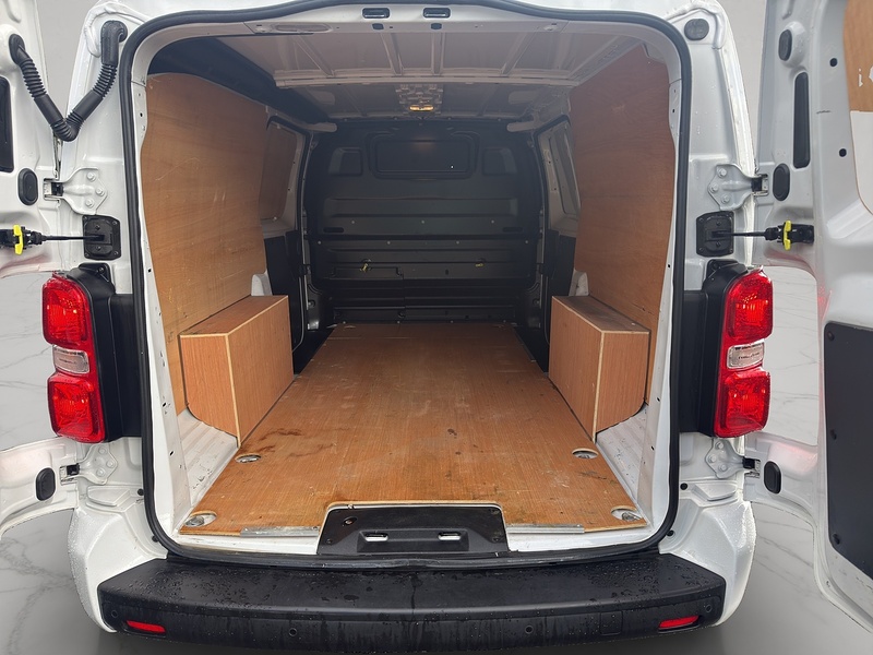 Vauxhall 1.5 Turbo D 2900 Pro Panel Van 6dr Diesel Manual L2 H1 Euro 6 (s/s) (100 ps)
