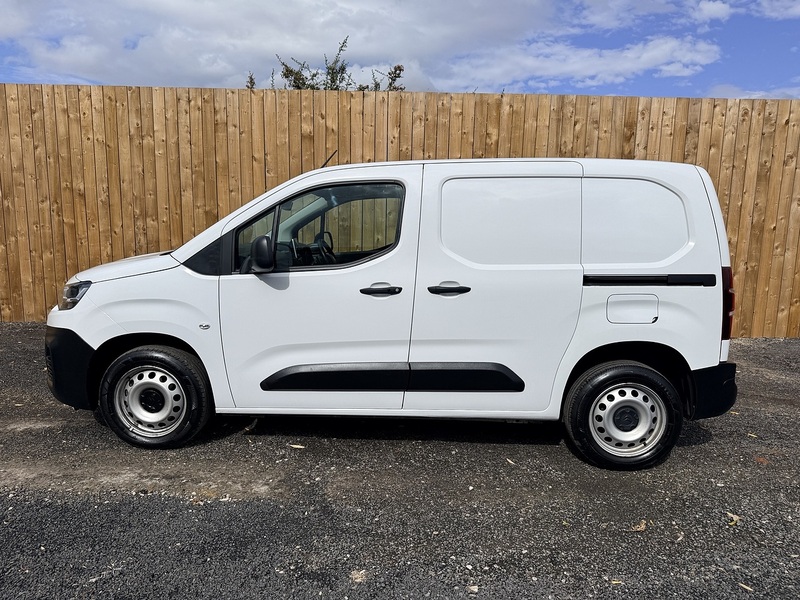 Citroen 1.5 BlueHDi 1000 Enterprise Edition M Panel Van 5dr Diesel EAT8 SWB Euro 6 (s/s) (130 ps)
