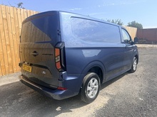 2.0 300 EcoBlue Limited Panel Van 5dr Diesel Auto L1 H1 Euro 6 (s/s) (136 ps)
