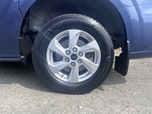 2.0 300 EcoBlue Limited Panel Van 5dr Diesel Auto L1 H1 Euro 6 (s/s) (136 ps)