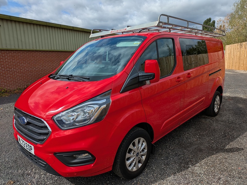 Ford 2.0 300 EcoBlue Limited Crew Van Double Cab 5dr Diesel Manual L2 H1 Euro 6 (s/s) (130 ps)