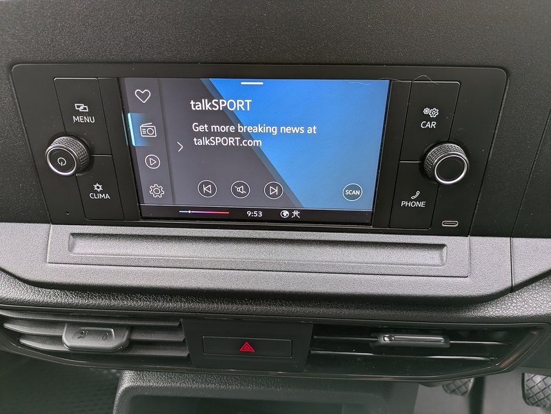 Volkswagen 2.0 TDI C20 Commerce Panel Van 5dr Diesel Manual SWB Euro 6 (s/s) (102 ps)