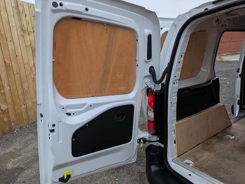 Vauxhall 1.5 Turbo D 2300 Prime Panel Van 5dr Diesel Manual L1 H1 Euro 6 (s/s) (100 ps)