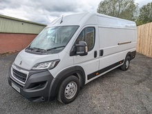 2.2 BlueHDi 435 Professional Premium + Panel Van 5dr Diesel Manual L4 High Roof Euro 6 (s/s) (140 ps)