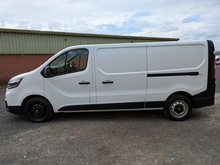 2.0 dCi 30 Visia Panel Van 5dr Diesel Manual L2 H1 Euro 6 (s/s) (110 ps)