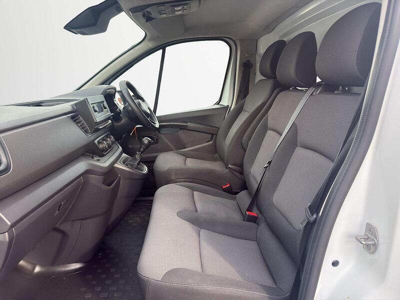Nissan Primastar 2.0 dCi 30 Visia L2 H1 Euro 6 (s/s) 5dr