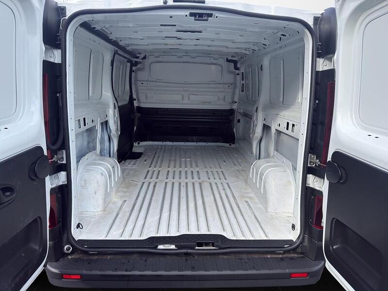 Nissan Primastar 2.0 dCi 30 Visia L2 H1 Euro 6 (s/s) 5dr