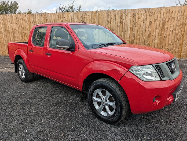 Nissan Navara 2.5 dCi Visia 4WD Euro 5 4dr