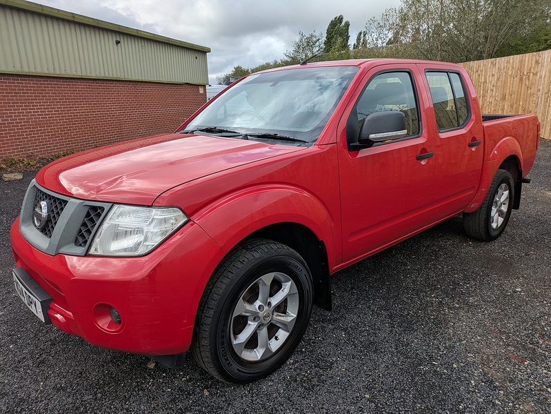 Nissan Navara 2.5 dCi Visia 4WD Euro 5 4dr