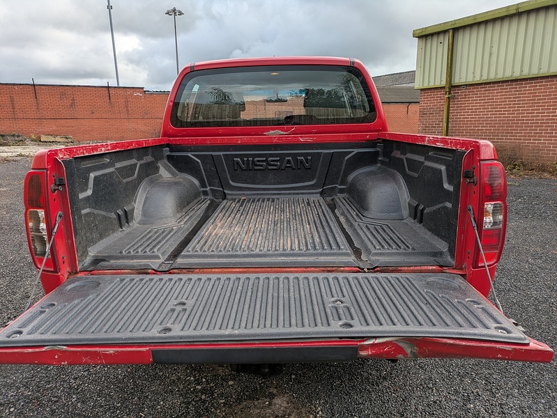 Nissan Navara 2.5 dCi Visia 4WD Euro 5 4dr