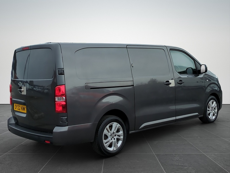Vauxhall Vivaro 2.0 Turbo D 3100 Elite L2 H1 Euro 6 (s/s) 5dr