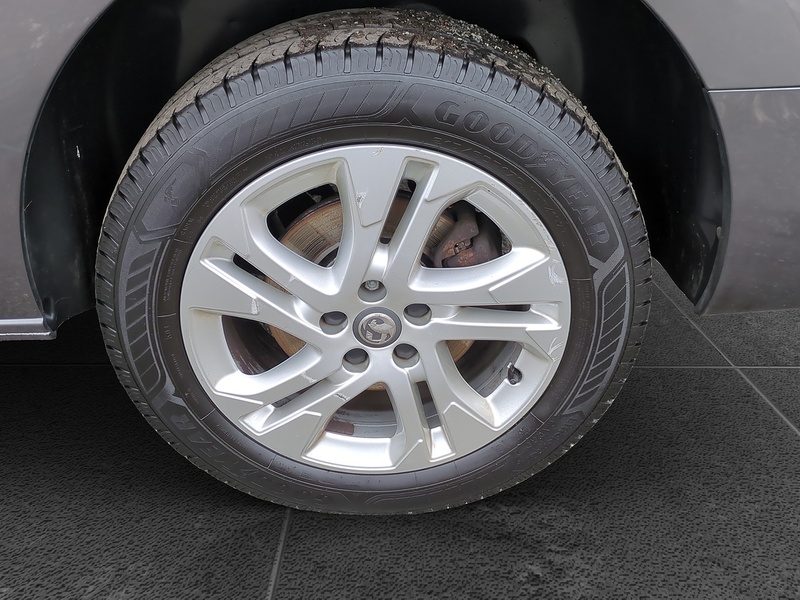 Vauxhall Vivaro 2.0 Turbo D 3100 Elite L2 H1 Euro 6 (s/s) 5dr
