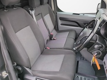 Vivaro 2.0 Turbo D 3100 Elite L2 H1 Euro 6 (s/s) 5dr