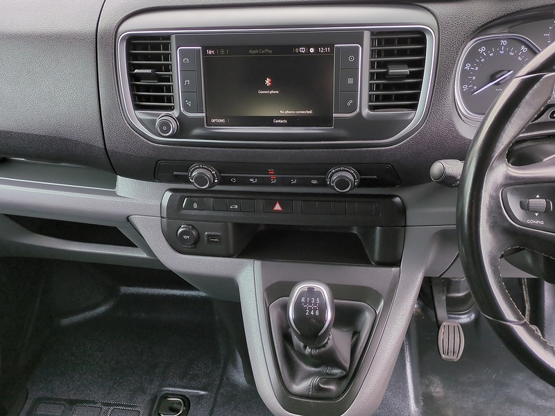 Vauxhall Vivaro 2.0 Turbo D 3100 Elite L2 H1 Euro 6 (s/s) 5dr