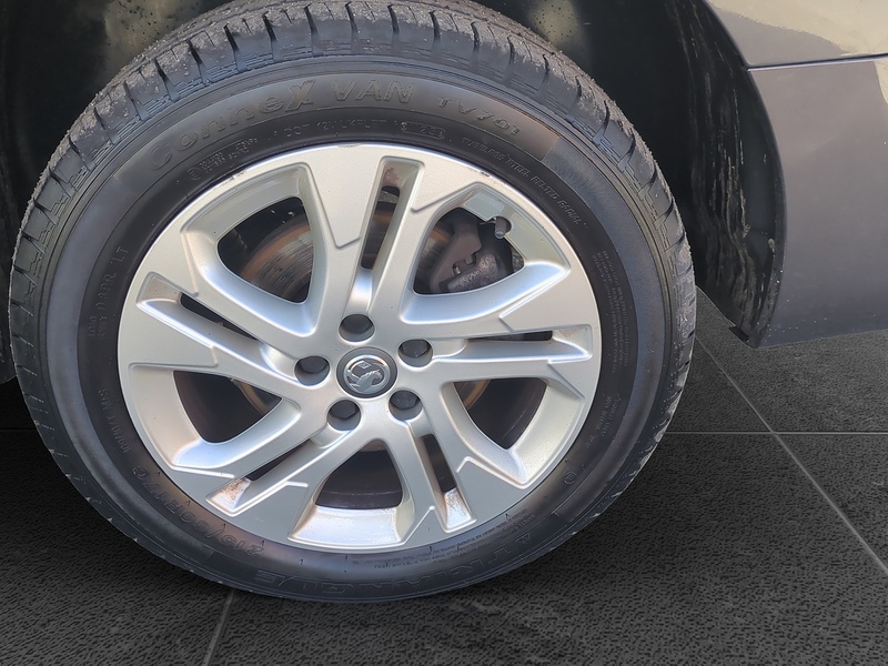 Vauxhall 2.0 Turbo D 3100 Elite Panel Van 5dr Diesel Manual L2 H1 Euro 6 (s/s) (145 ps)