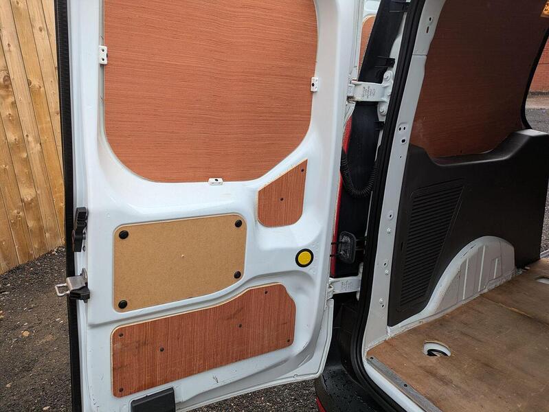 Ford Transit Connect 1.5 250 EcoBlue Leader L2 Euro 6 (s/s) 5dr