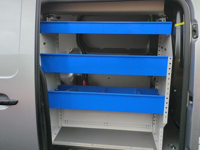 Vauxhall 3100 75kWh Dynamic Panel Van 6dr Electric Auto L2 H1 (7.4kW Charger) (136 ps)