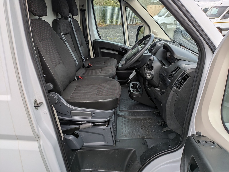 Citroen 2.2 BlueHDi 35 Enterprise Edition Panel Van 5dr Diesel Manual L3 High Roof Euro 6 (s/s) (140 ps)
