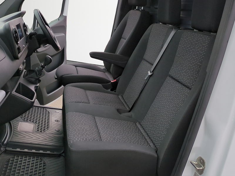 Mercedes-Benz 2.0 315 CDI Premium Panel Van 5dr Diesel Manual RWD L3 H2 Euro 6 (s/s) (150 ps)