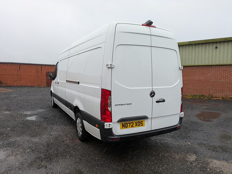 Mercedes-Benz 2.0 315 CDI Premium Panel Van 5dr Diesel Manual RWD L3 H2 Euro 6 (s/s) (150 ps)