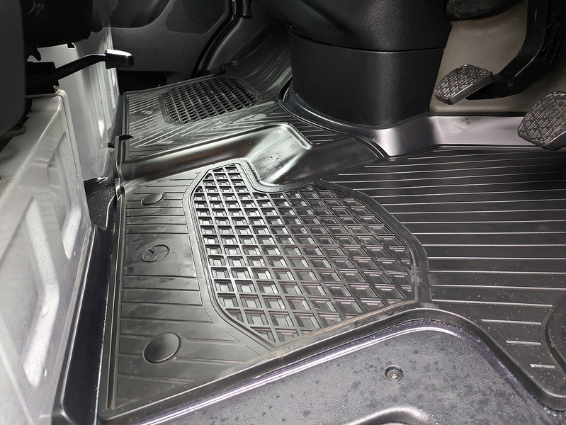 Mercedes-Benz 2.0 315 CDI Premium Panel Van 5dr Diesel Manual RWD L3 H2 Euro 6 (s/s) (150 ps)