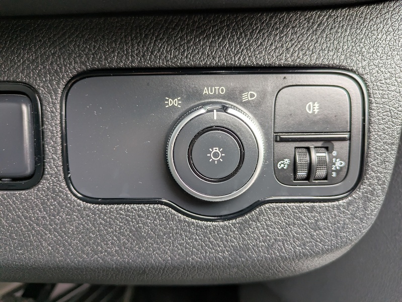 Mercedes-Benz 2.0 315 CDI Premium Panel Van 5dr Diesel Manual RWD L3 H2 Euro 6 (s/s) (150 ps)