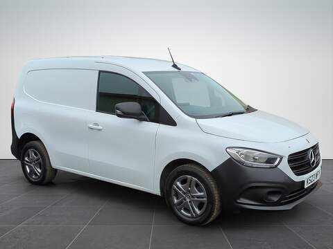 1.5 110 CDI Progressive Panel Van 5dr Diesel Manual L1 Euro 6 (s/s) (95 ps)