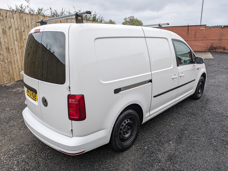 Volkswagen 2.0 TDI C20 Trendline Panel Van 6dr Diesel Manual LWB Euro 6 (s/s) (102 ps)