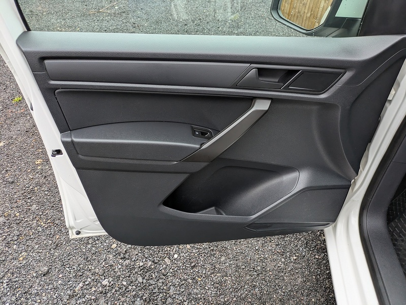 Volkswagen 2.0 TDI C20 Trendline Panel Van 6dr Diesel Manual LWB Euro 6 (s/s) (102 ps)
